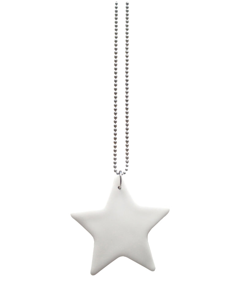 Handgemaakte keramieken hanger large met een stervorm aan ketting